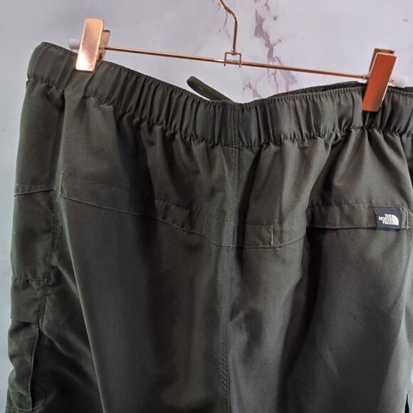 The North Face Swim Trunks Mens Medium Green Belted Board Shorts Mesh Brief - Picture 6 of 10